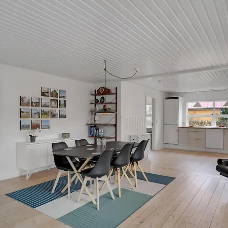 Vakantiehuis Cozy In Nykobing M With Wifi *
