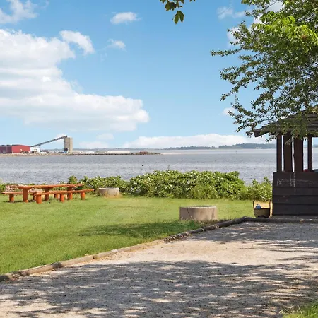 Cozy In Nykobing M With Wifi Vakantiehuis Refshammer