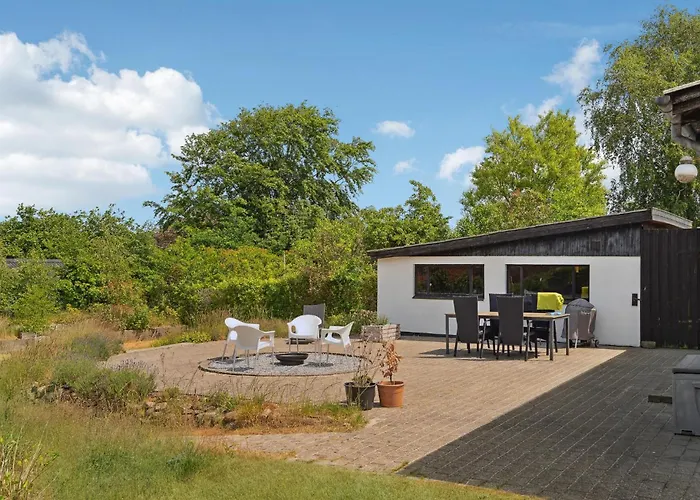 Cozy In Nykobing M With Wifi Refshammer